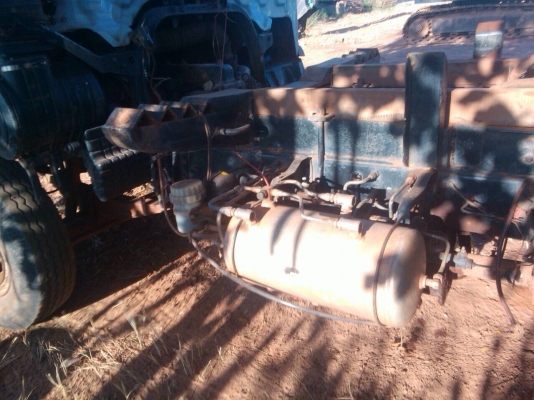 หกล้อหัวสมอทอง เครื่องอีชูชุ6bd เฟืองท้ายF เบรคลม0895770265 เล่มทะเบียน HINO KM