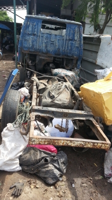 รถบบรทุก 4 ล้อเล็ก มีเครื่องเกียร์ขายตามสภาพ รถบบรทุก 4 ล้อเล็ก มีเครื่องเกียร์ขายตามสภาพ