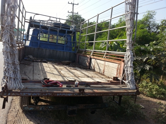 4 ล้อกลาง isuzu เครื่องดีคันชีสวย ใช้งานได้ตาม ปกติ เอกสารครบ ทะเบียนเต็ม 4 ล้อกลาง isuzu เครื่องดีคันชีสวย ใช้งานได้ตาม ปกติ เอกสารครบ ทะเบียนเต็ม