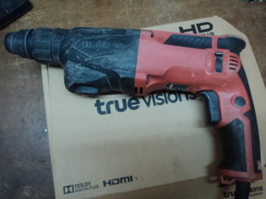 สว่านโรตารี่ maktec mt870ราคา1300บาท