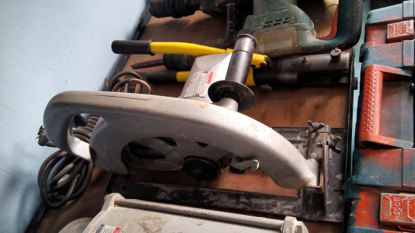 ขายเลื่อยวงเดือน 13"Makita5103n มือสองครับ