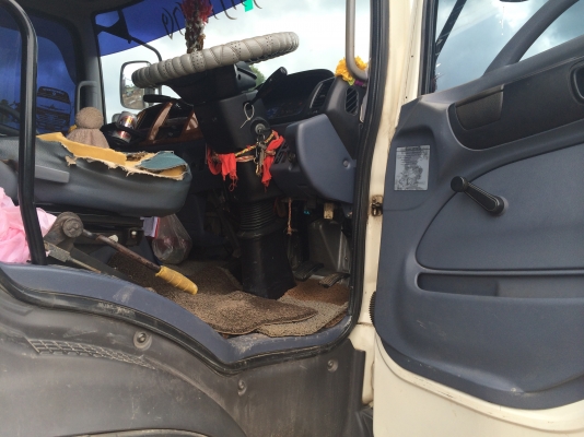 10ล้อหัวลาก2เพลาHINO 320แรงพร้อมหางพื้นเรียบ3คานSMM..ปี*2550 ใช้น้อยมาก 145000 กม.