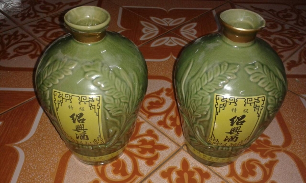 ขายเล่น ๆ แต่เก็บเงินจริง  2 ใบ 800 บาท