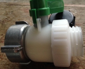 บอลวาล์ว ถัง IBC ขนาด 1,000 ลิตร ของใหม่