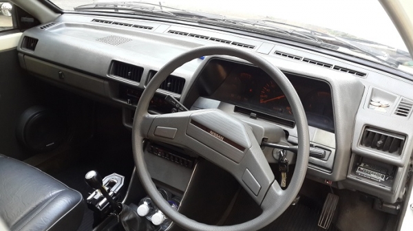 Nissan B11 ปี 35  ติดแก๊ส LPG ราคา 28,000 บาท