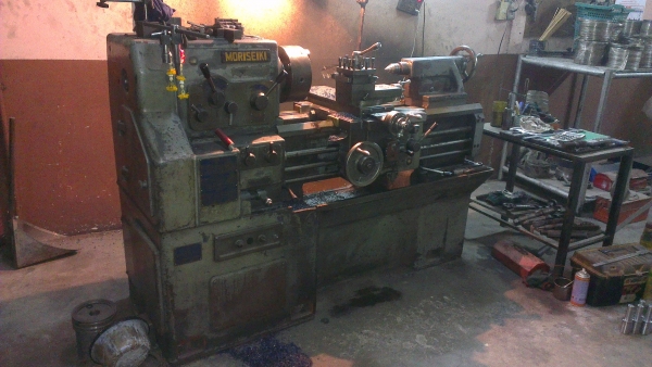 Sell> ขายเครื่องกลึง Moriseiki ML-620 5 ฟุต 3 เพลา เบลคไฟฟ้า ญี่ปุ่นแท้ๆ สภาพสวย เงียบทุกเกียร์ ครับ