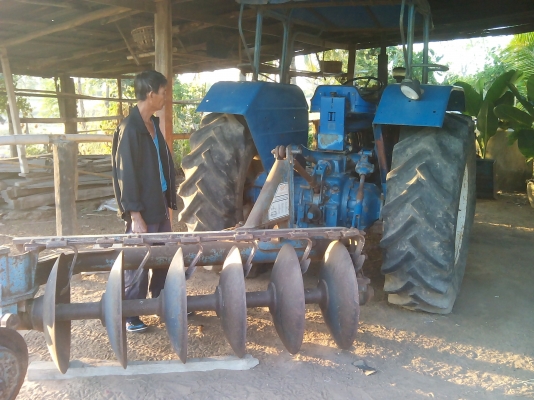 ขายรถไถฟอร์ด รุ่น 6610 แรงT5 เสืยราย อุปกรณ์ ผานหน้าหลัง ขายรถไถฟอร์ด รุ่น 6610 แรงT5 เสืยราย อุปกรณ์ ผานหน้าหลัง