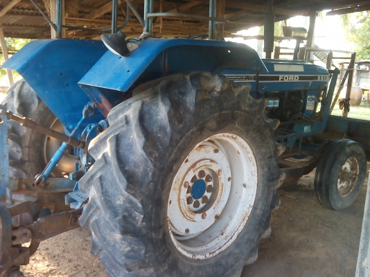 ขายรถไถฟอร์ด รุ่น 6610 แรงT5 เสืยราย อุปกรณ์ ผานหน้าหลัง ขายรถไถฟอร์ด รุ่น 6610 แรงT5 เสืยราย อุปกรณ์ ผานหน้าหลัง