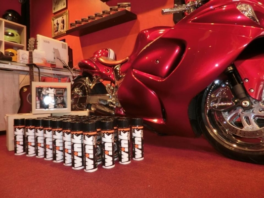 T&amp;T BIKE RAMA2 จัดมาใหม่ น้ำยาฟรุ้งฟริ้งอเนกประสงค์ มาก ฉีดตรงไหนเงาตรงนั้น ไม่ต้องเชดออกเพียง 190฿