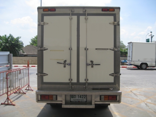 รถ Pickup Mitsubishi Triton ตีตู้ Frozen 3 คัน รถ Pickup Mitsubishi Triton ตีตู้ Frozen 3 คัน