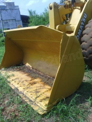 รถตัก KOMATSU 530B รถตัก KOMATSU 530B