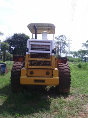 รถตัก KOMATSU 530B รถตัก KOMATSU 530B