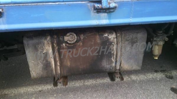 รถบรรทุก 4 ล้อกลาง ISUZU NKR 100 แรงม้า ปี 2546