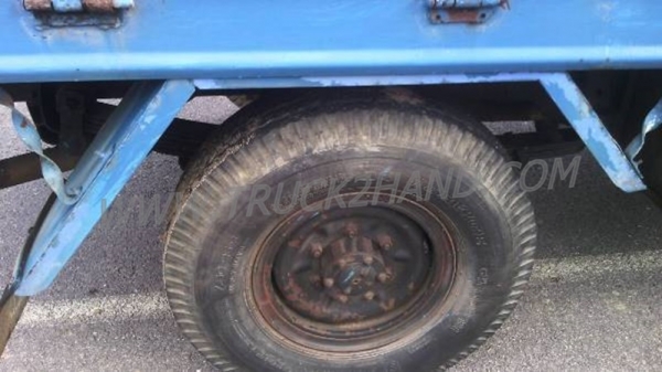 รถบรรทุก 4 ล้อกลาง ISUZU NKR 100 แรงม้า ปี 2546