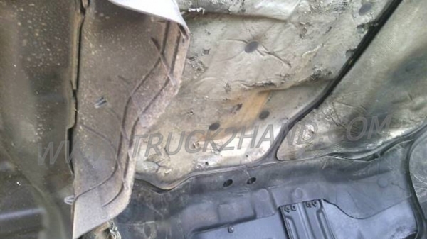 รถบรรทุก 4 ล้อกลาง ISUZU NKR 100 แรงม้า ปี 2546