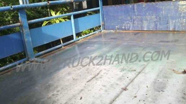 รถบรรทุก 4 ล้อกลาง ISUZU NKR 100 แรงม้า ปี 2546