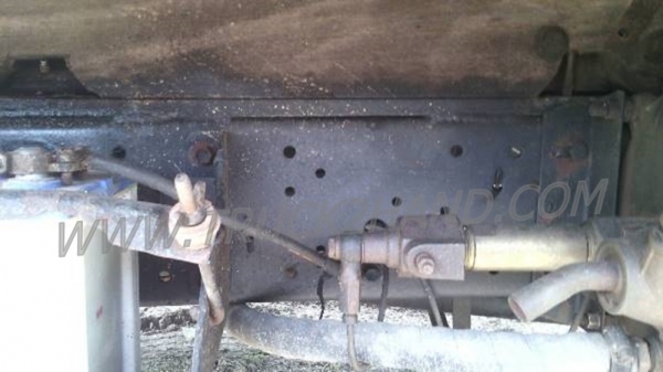 รถบรรทุก 4 ล้อกลาง ISUZU NKR 100 แรงม้า ปี 2546