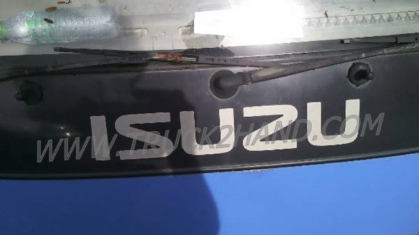 รถบรรทุก 4 ล้อกลาง ISUZU NKR 100 แรงม้า ปี 2546