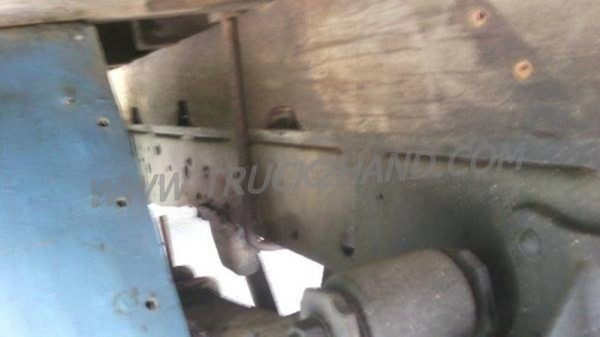 รถบรรทุก 4 ล้อกลาง ISUZU NKR 100 แรงม้า ปี 2546