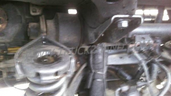 รถบรรทุก 4 ล้อกลาง ISUZU NKR 100 แรงม้า ปี 2546