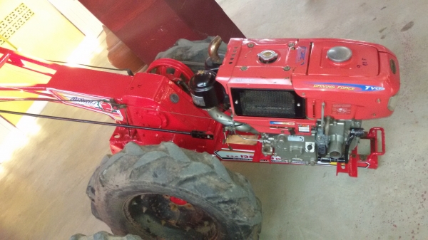 ขายเครื่อง อาที100 พร้อมโครงริมจิมเส็ง สภาพพร้อมใช้งานราคาเป็นกันเอง