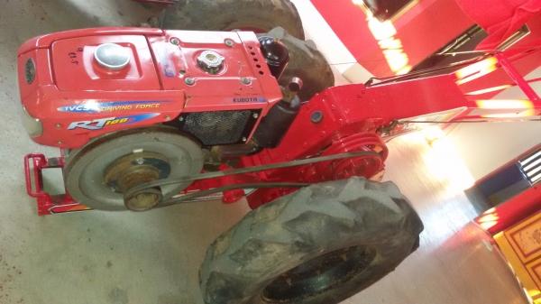 ขายเครื่อง อาที100 พร้อมโครงริมจิมเส็ง สภาพพร้อมใช้งานราคาเป็นกันเอง