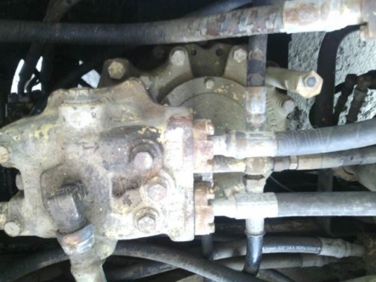 รถแบคโฮ KOMATSU PC200-5