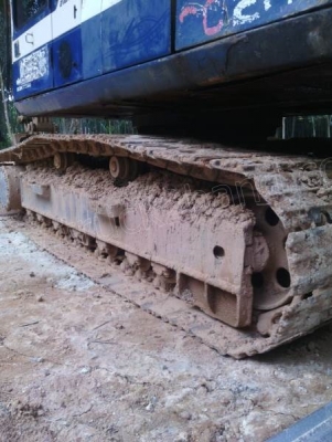 รถแบคโฮ KOMATSU PC200-5