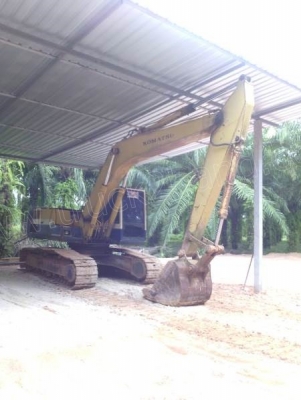 รถแบคโฮ KOMATSU PC200-5