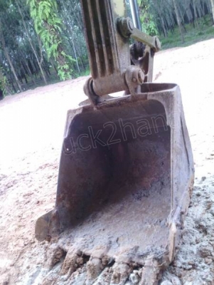 รถแบคโฮ KOMATSU PC200-5