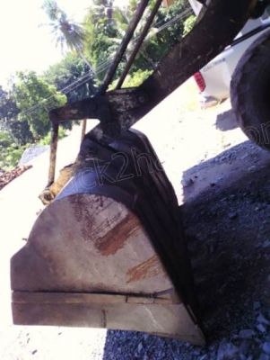 รถตัก CAT 922