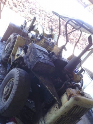 รถตัก CAT 922