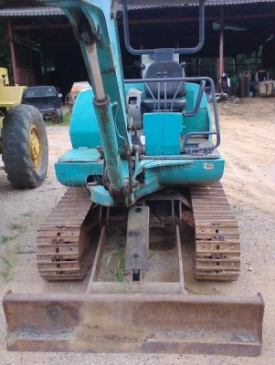 รถแบคโฮ KOMATSU PC20-7