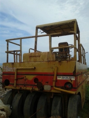 รถบดถนน  MITSUBISHI