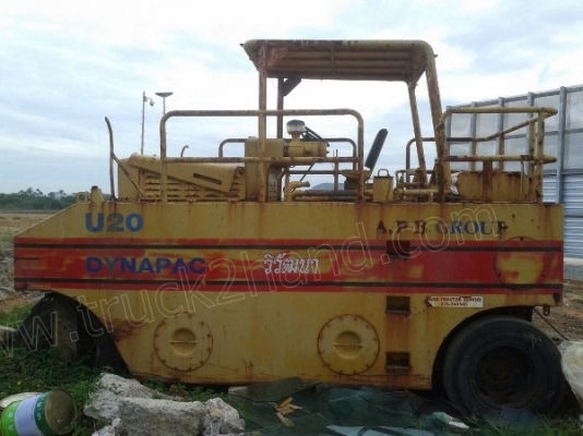 รถบดถนน  MITSUBISHI