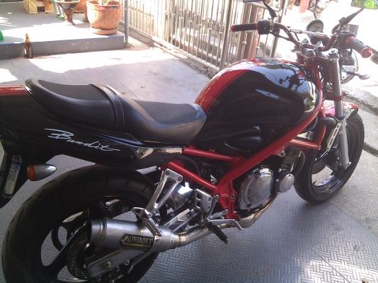 ขายbandit 250 ปี95 ทะเบียนแท้พร้อมโอน  ลดราคาเป็น 52000ราคาคุยกันได้