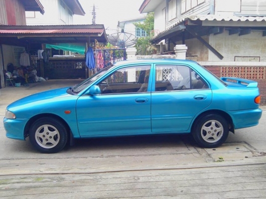 ขายE-CAR ถูกๆสวยๆเครื่อง1800ตัวประกอบนอกออโต้ติดแก๊ส