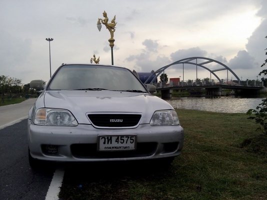 ขายด่วน ISUZU VERTEX ปี2000 1600cc ภายในใหม่กริ๊บ 75000