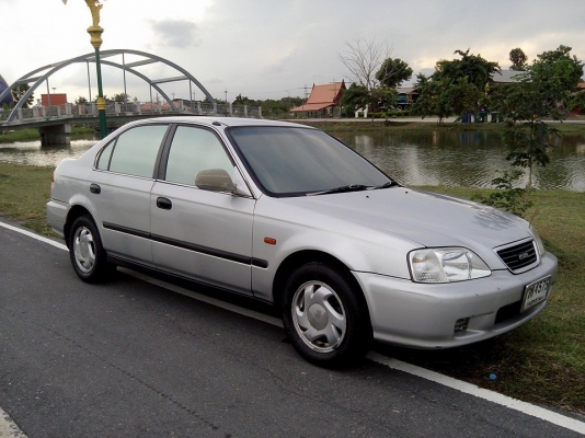 ขายด่วน ISUZU VERTEX ปี2000 1600cc ภายในใหม่กริ๊บ 75000