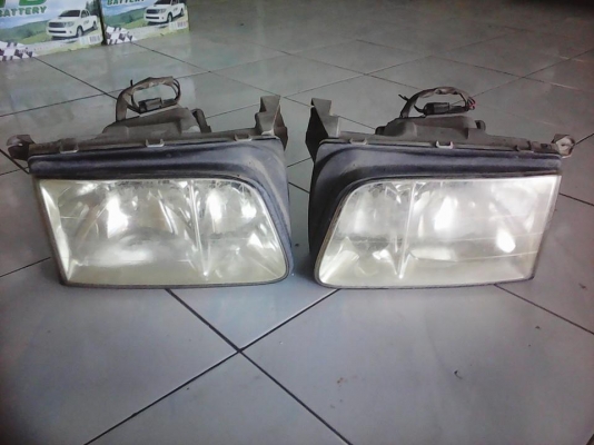 ขายไฟหน้า ซีนอนแท้ อีซูุซุ ดาก้อนอาย ของแท้ ถอดคู่ละ 4500