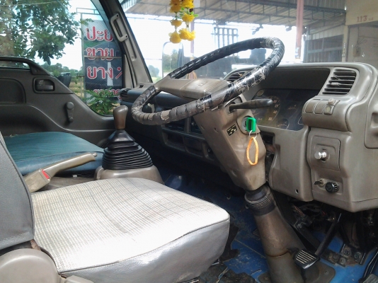 ขาย NQR รุ่นพิเศษครัชชีใหญ่ 4.30 ม หน้า+หลัง F