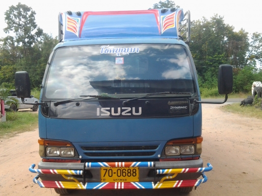 ขาย NQR รุ่นพิเศษครัชชีใหญ่ 4.30 ม หน้า+หลัง F