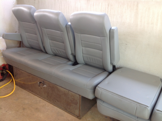 ขายเบาะรถตู้