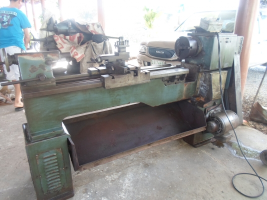 แท่นกลึง 6 ฟุต 3 เพลา เกียร์บล็อก ยี่ห้อเชนเย่ ไต้หวัน พร้อมใช้งานกับไฟบ้าน 85,000