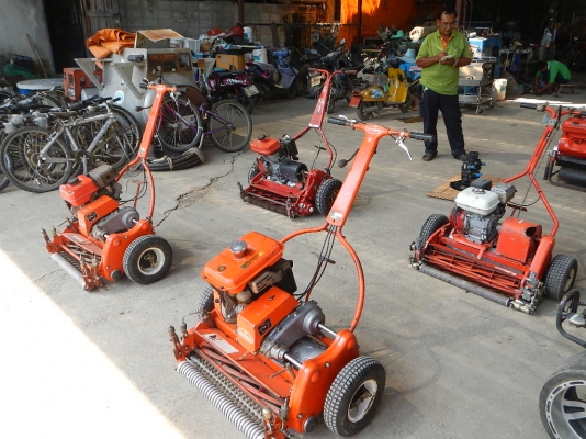 ขายรถตัดหญ้า(ตัดกรีน) พร้อมใช้งาน ขายรถตัดหญ้า(ตัดกรีน) พร้อมใช้งาน