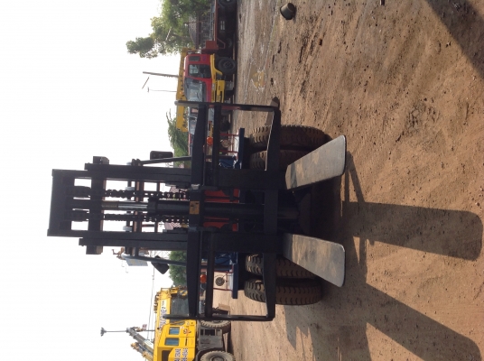 รถโฟคลิฟ10ตันมือสอง