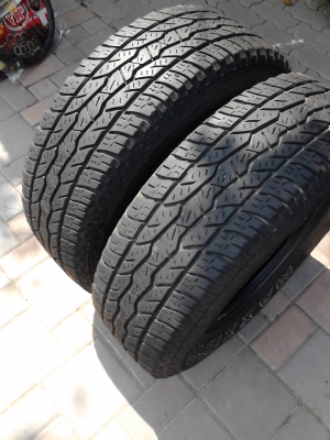 235/75R15 MAXXIS BRAVO AT มี 2 เส้น ดอกยางหนา เสมอ TEL.081-427-3941 235/75R15 MAXXIS BRAVO AT มี 2 เส้น ดอกยางหนา เสมอ TEL.081-427-3941