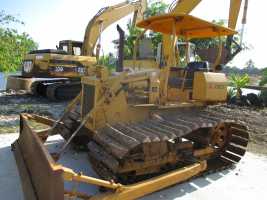 รถนำเข้าจากญี่ปุ่นยังไม่เคยใช้งานในไทย สภาพสวย พร้อมใช้งาน