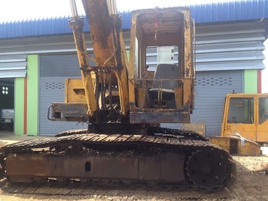 KOMATSU PC200-2 KOMATSU PC200-2