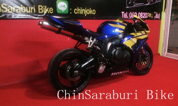ขาย CBR1000rr 2006 สพมแท้ๆ เอกสารครบ เครื่องดีพร้อมลุยทริปหน้าหนาว ราคาเล้าใจ 194,000 (ต่อลองได้)